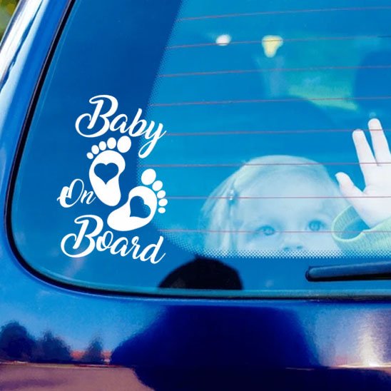 Autocollant bébés à bord sur vitre avec bébé en voiture