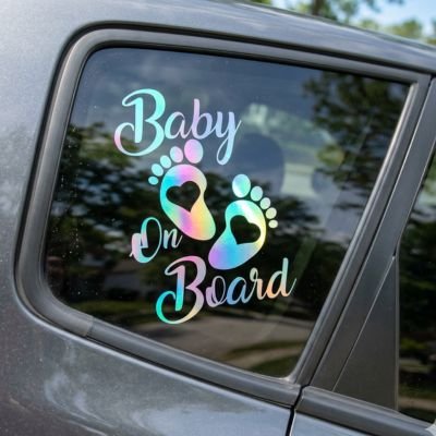 Bébé à bord  multicolore deux pas sur vitre voiture