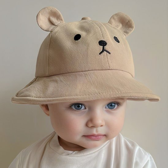 Bébé mignon  porte chapeau bebe chat kaki