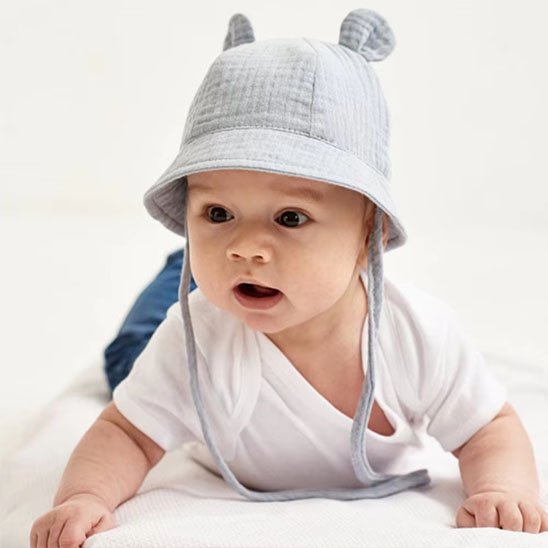 Bébé porte chapeau bebe gris toutes saisons