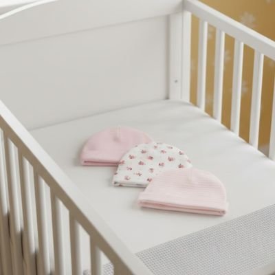 Lot de trois bonnets rose bebe fille en coton doux 