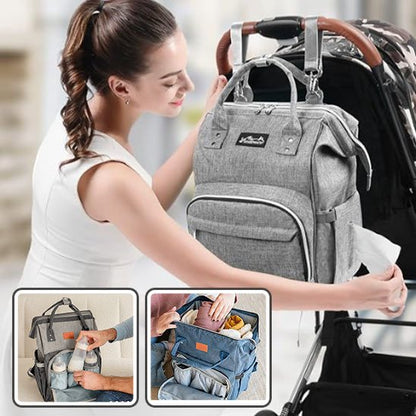 Maman tire lingettes dans sac à langer gris jean