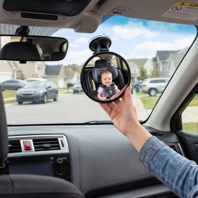 Papa ajuste bien miroir voiture bebe