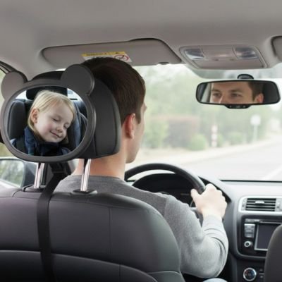 Papa conduit avec miroir voiture bébé fixé arrière siège conducteur